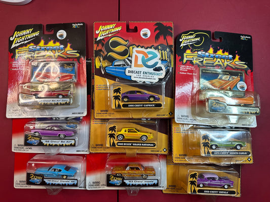 Johnny Lightning Scrappin' Series Cadillac Impala Monte Carlo Set 1:64