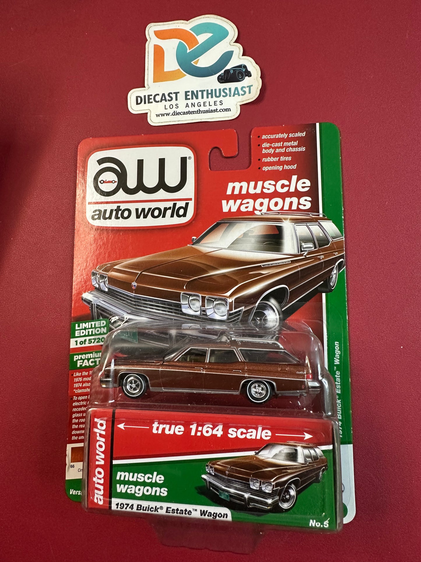 Auto World Muscle Wagons 1974 Buick State Wagon Cinnamon 1:64
