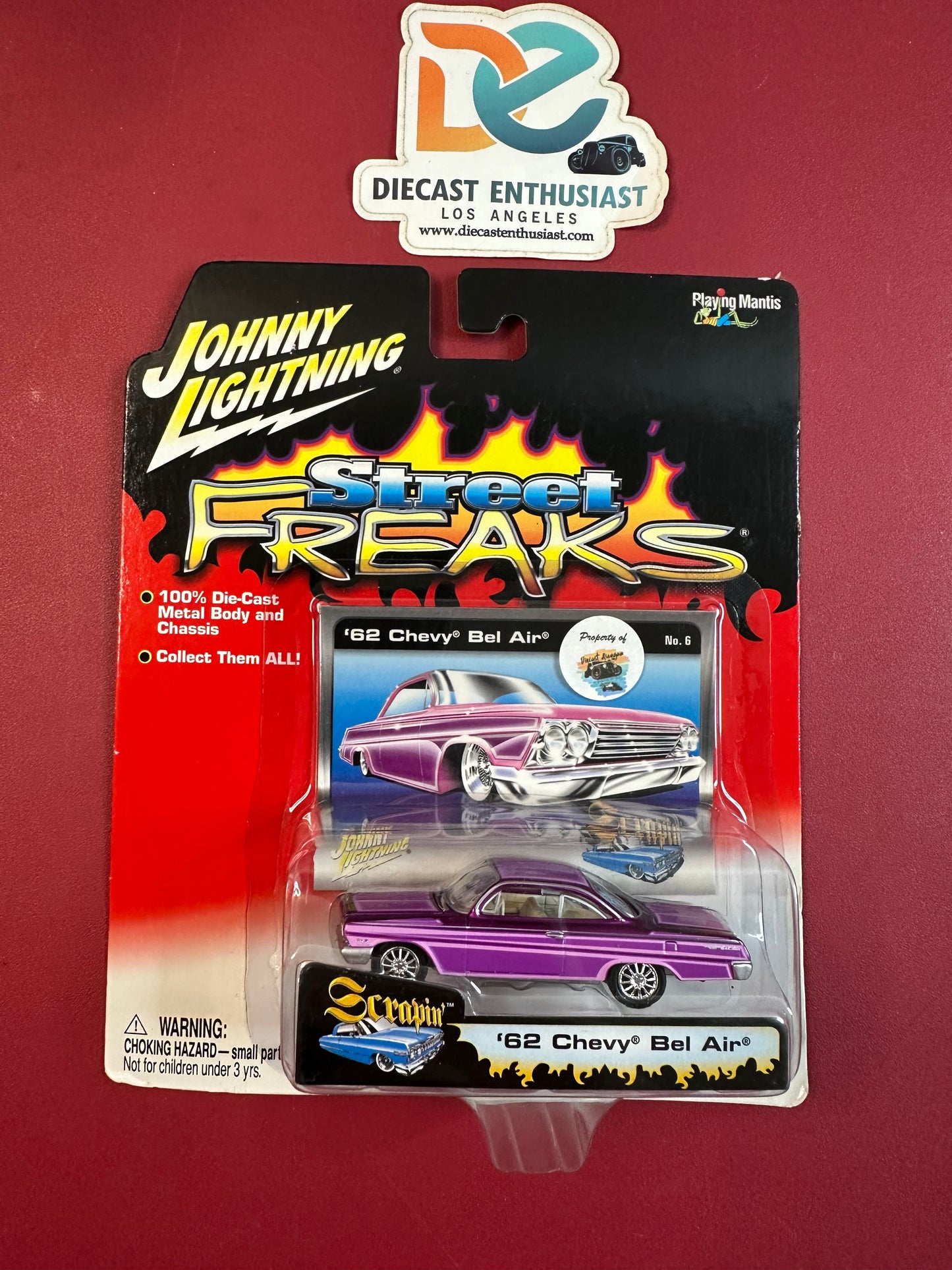 Johnny Lightning Scrappin' Series Cadillac Impala Monte Carlo Set 1:64