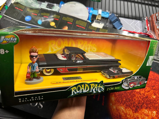 Jada Toys Road Rats Series 59 Chevy Elcamino with Figure 1:24 1:64