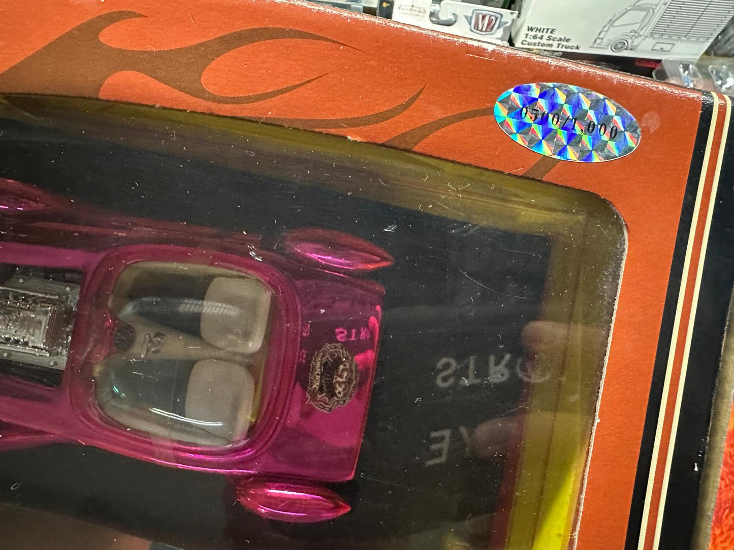 Hot Wheels 35 Anniversary Collectors Series Beatnik Bandit Pink 1:18