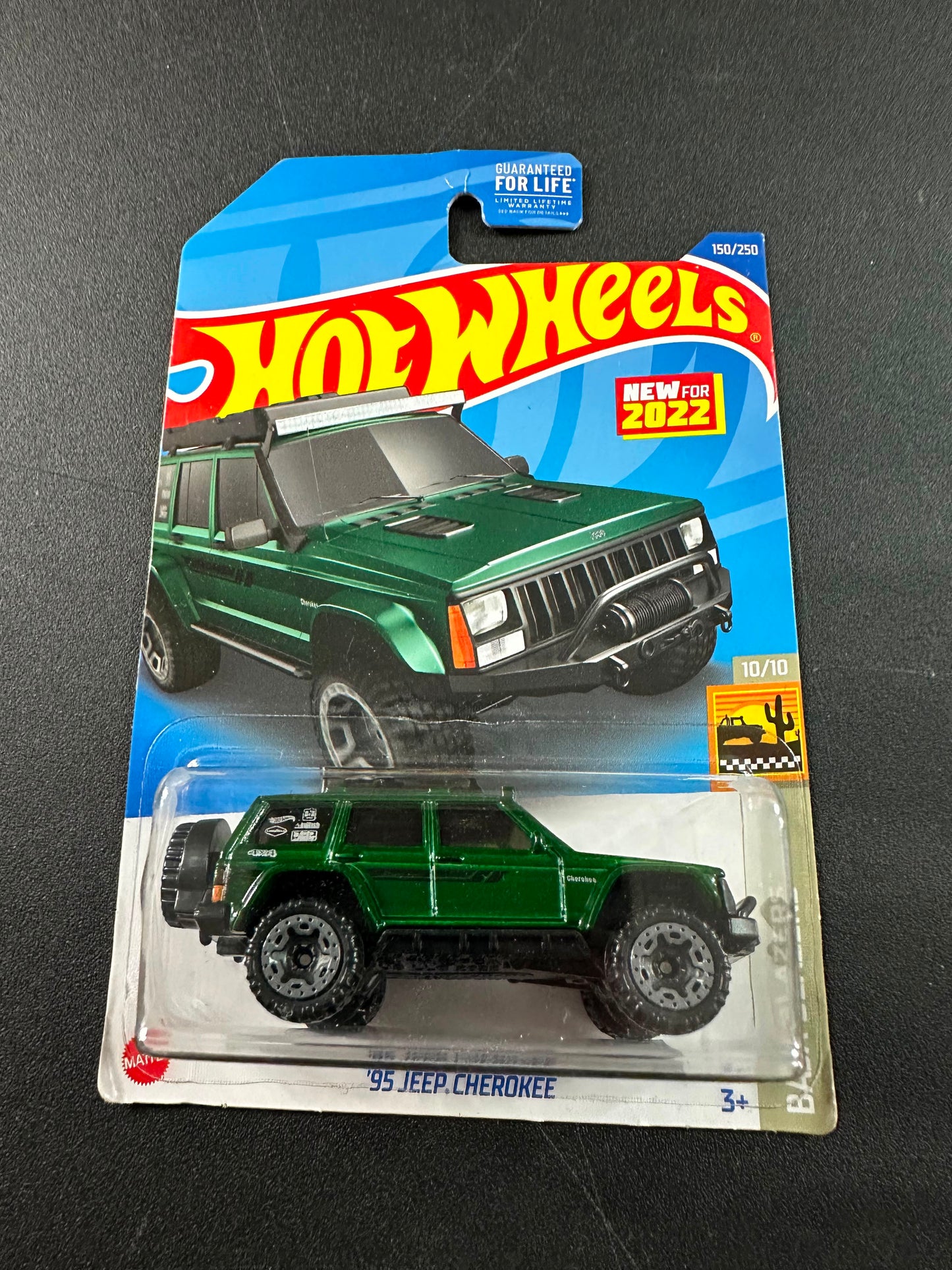 Hot Wheels 95 Jeep Cherokee Green 1:64