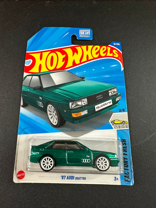 SUPER TREASURE HUNT Hot Wheels 87 Audi Quatro Green 1:64