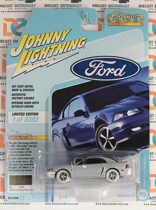 CHASE WHITE LIGHTNING Johnny Lightning 2003 Ford Mustang Mineral Gray Metallic 1:64