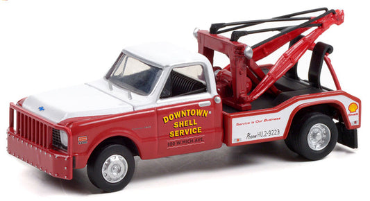 Greenlight Dually Drivers 1972 Chevrolet C-30 Dually Wrecker Downtown Shell Service 1:64