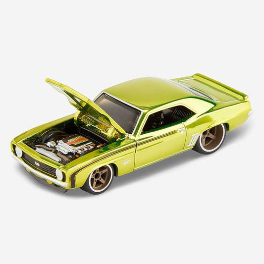 Hot Wheels RLC 2021 69 Chevrolet Camaro SS Lime Spectraflame Antifreeze Finish (Random Hologram) 1:64