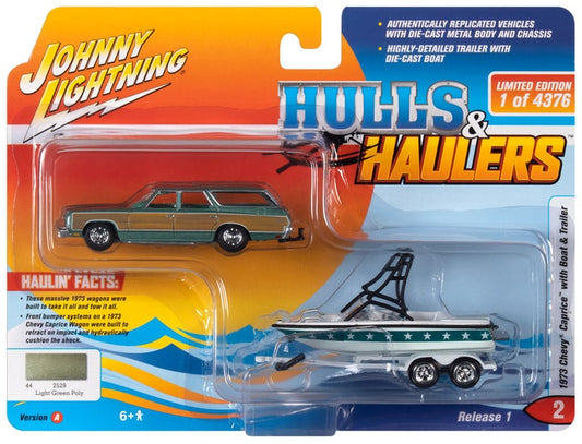 Johnny Lightning Hulls & Haulers 1973 Chevy Caprice with Boat & Trailer Light Green Poly 1:64