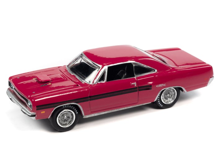 Johnny Lightning 1970 Plymouth GTX Moulin Rouge 1:64