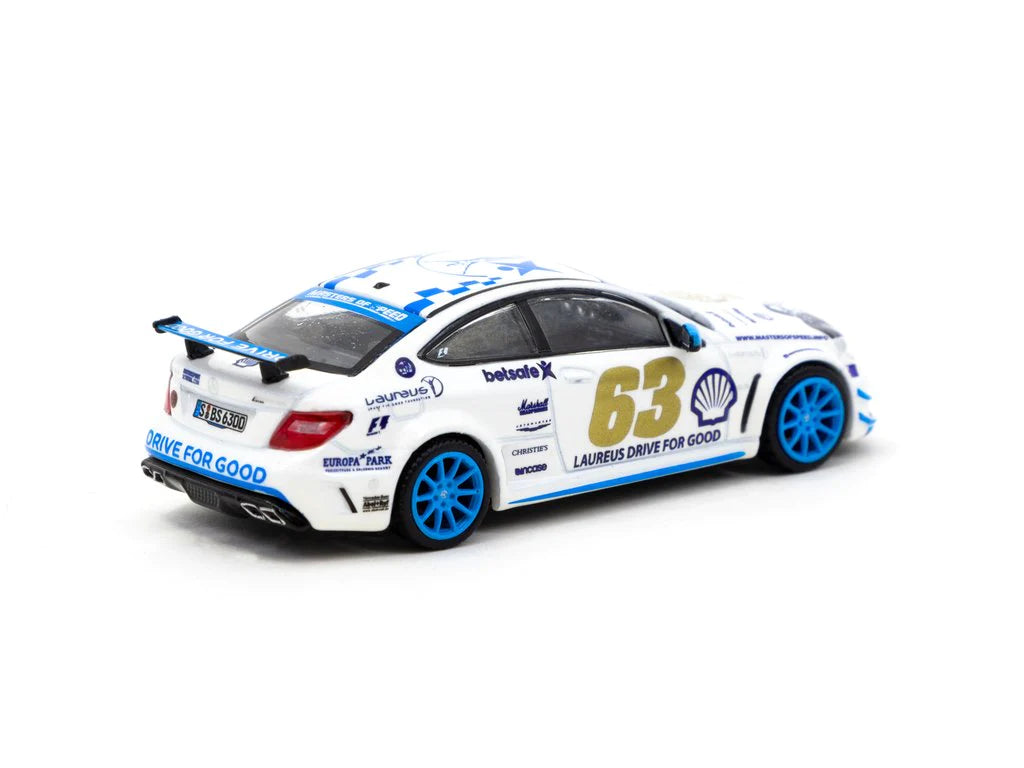Tarmac Works Global64 Mercedes Benz C63 AMG Coupe Black Series White 1:64