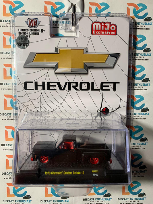 CHASE M2 Machines Mijo Exclusive 1973 Chevrolet Custome Deluxe 10 Black Widow 1/64