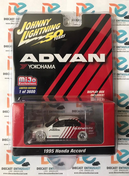 CHASE Johnny Lightning Mijo Exclusive Advan Yokohama 1995 Honda Accord 1:64