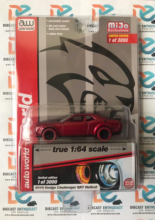 CHASE Auto World Mijo Exclusives 2019 Dodge Challenger Hellcat White 1:64