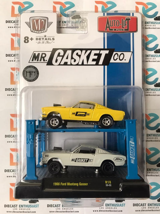 M2 Machines Auto Lift 1966 Ford Mustang Gasser 1:64