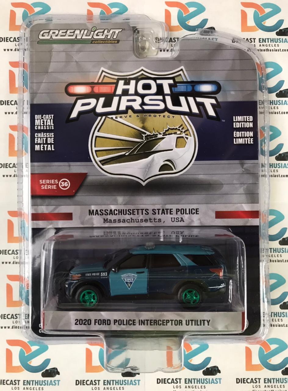 CHASE GREEN MACHINES Greenlight Hot Pursuit Series 2020 Ford Police Interceptor Utility Massachusetts State Police 1:64