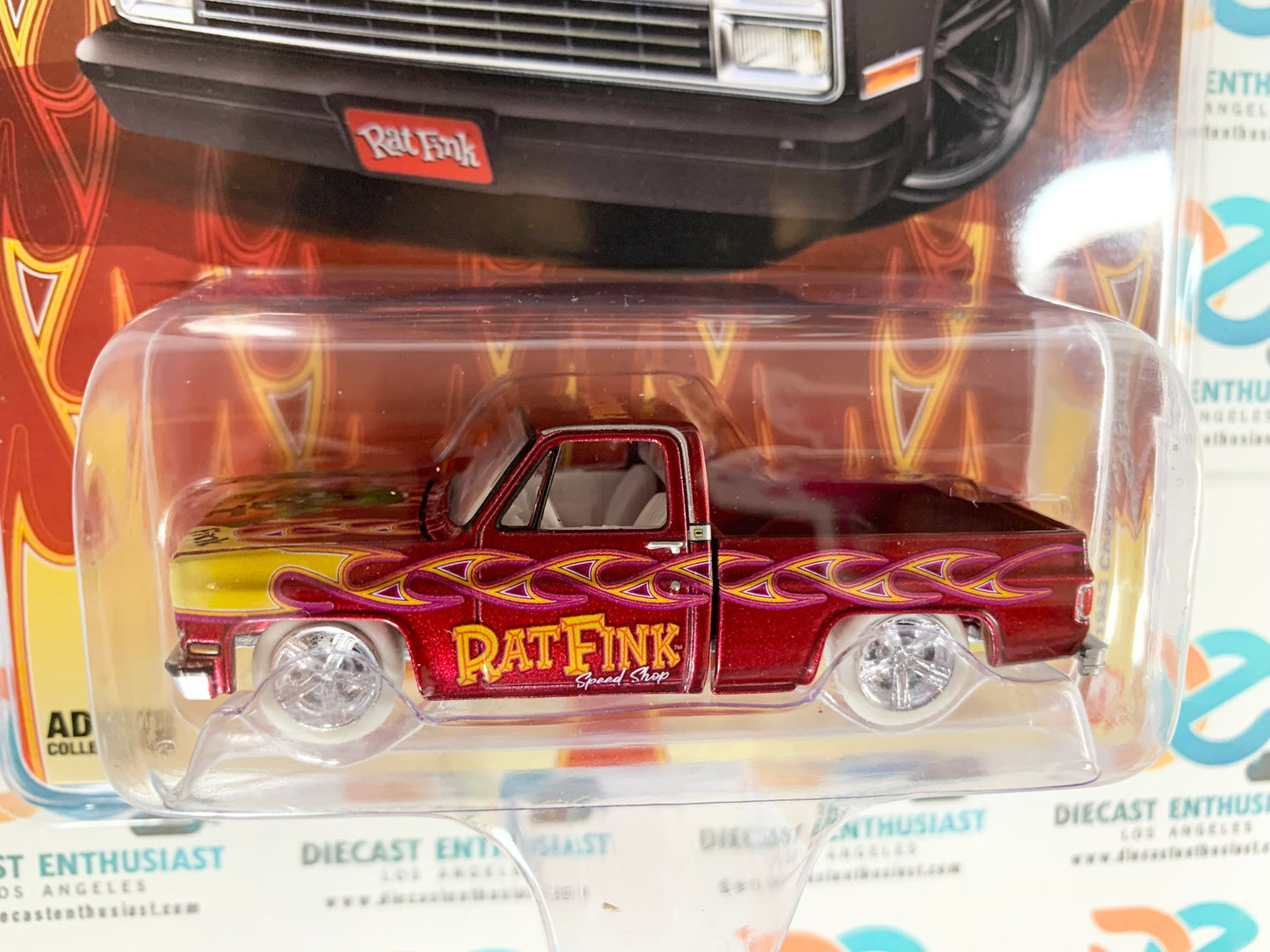 CHASE ULTRA RED Auto World Diecastz Exclusives 1983 Chevrolet Silverado Rat Fink Black 1:64