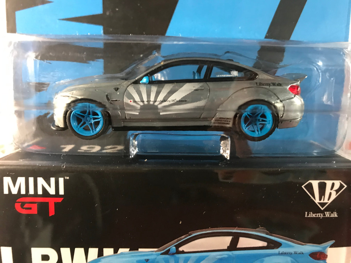 CHASE RAW Mini GT Mijo Exclusive 192 LBWK BMW M4 Baby Blue 1:64