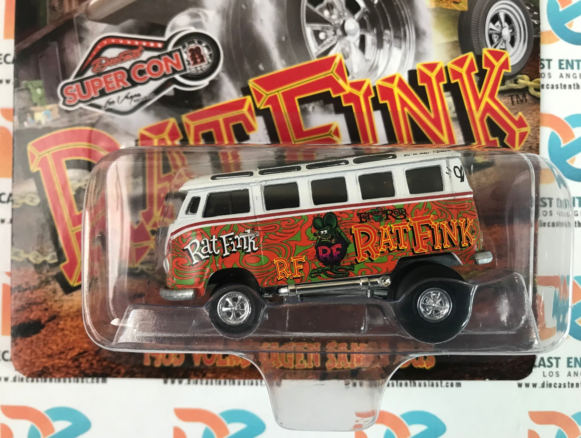 Greenlight 1/64 🇨🇵 The Busted Knuckle Garage 1964 Volkswagen Samba Bus Greenlight 1/64 🇨🇵 The Busted Knuckle Garage 1964 Volkswagen Samba Bus